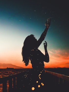 afterglow-backlit-bokeh-556658